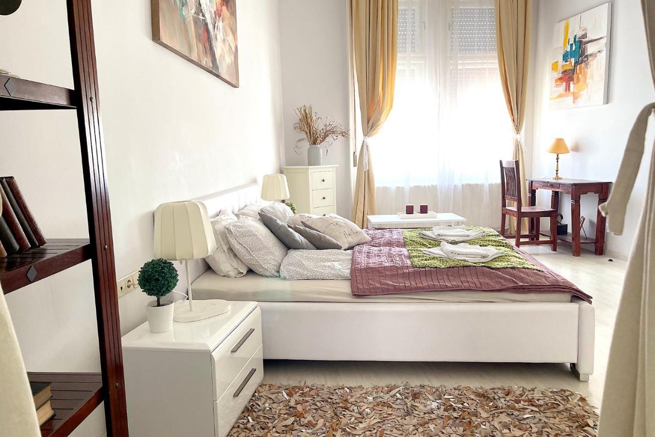 Elegant 125M2 Apartment In Center Of 布达佩斯 外观 照片