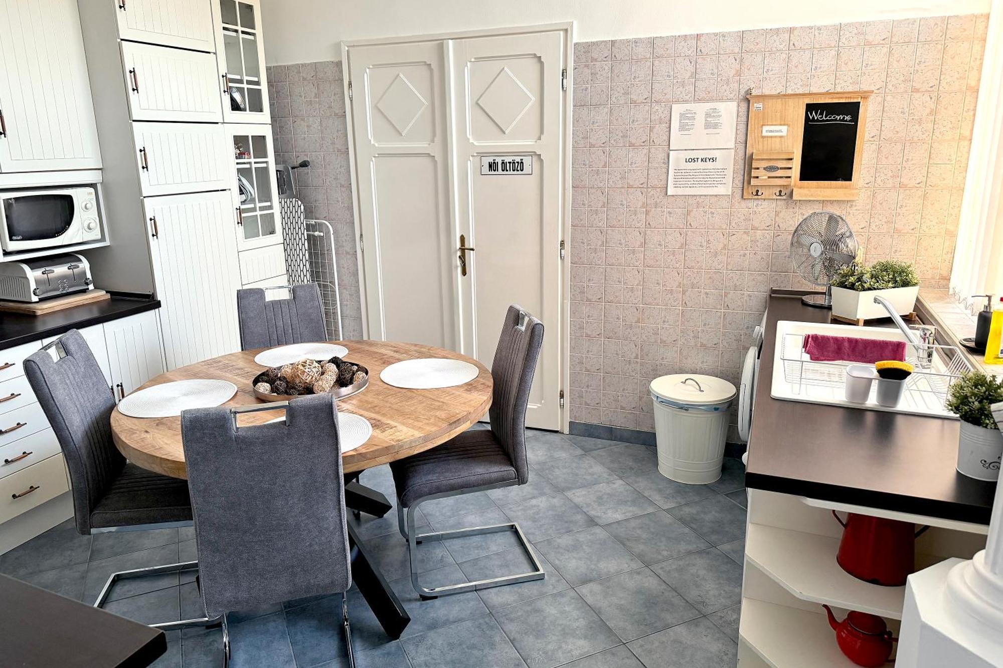 Elegant 125M2 Apartment In Center Of 布达佩斯 外观 照片