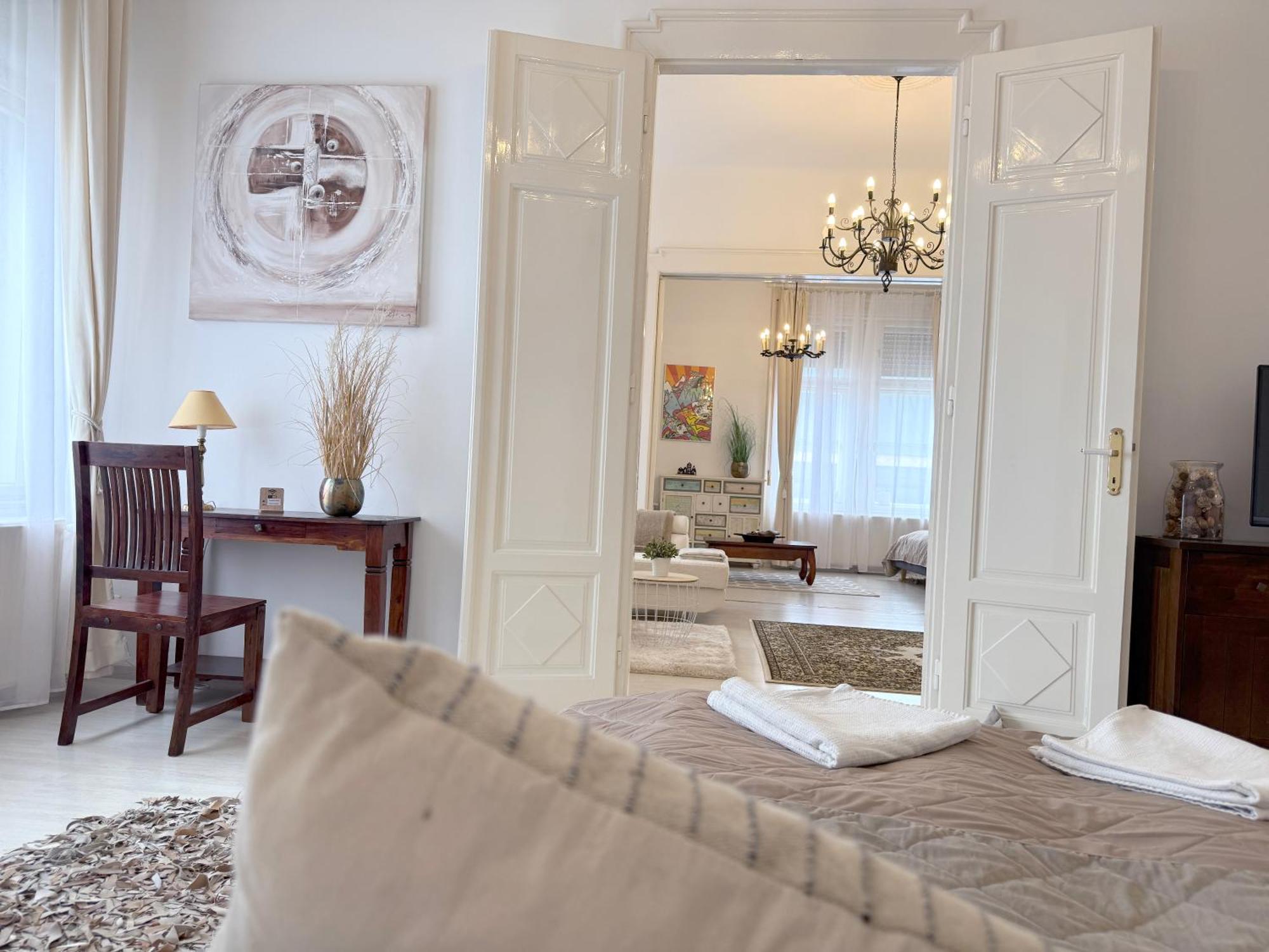 Elegant 125M2 Apartment In Center Of 布达佩斯 外观 照片